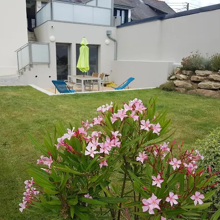 Cote Jardin - - Standing - Proche Centre Et Port